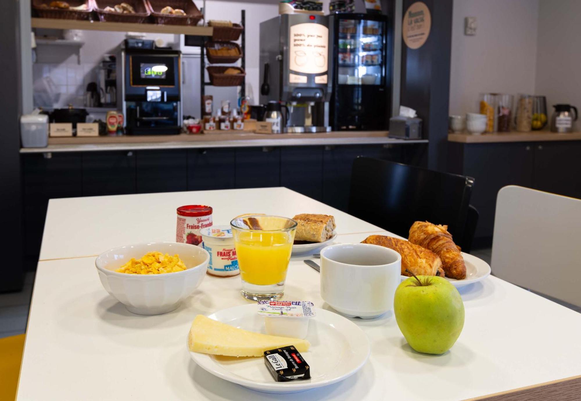 B&B Hotel Bourges 2 Екстер'єр фото